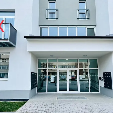 Liptov Np9 * Liptovský Mikuláš